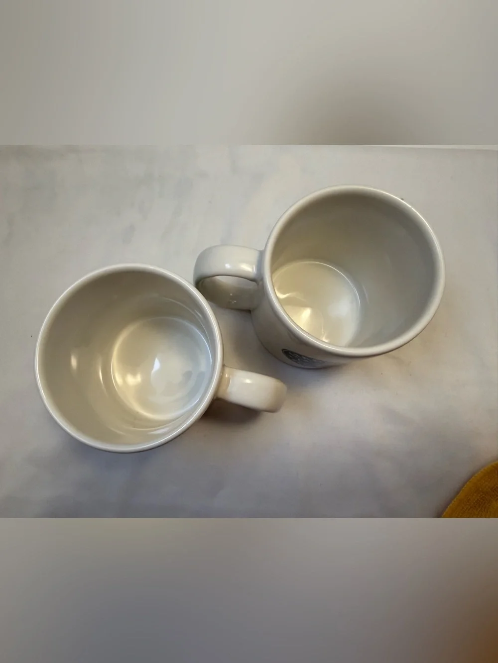 Set of2 Starbucks Ceramic Dining Coffee Mugs 2004 White W/Green MermaidLogo 8oz
